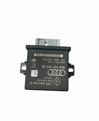 Audi A4 S4 B8 8K Light module LCM 8K590735700