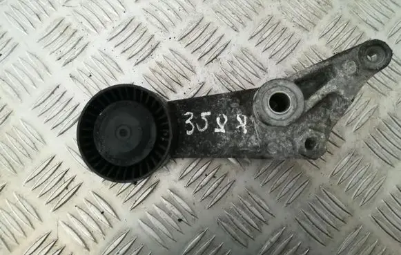 Toyota Corolla E120 E130 Belt tensioner pulley f2262395 f-226239.5
