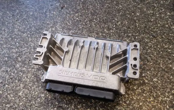 Mini One - Cooper R50 - 53 Engine control unit/module 7557395 12147557395