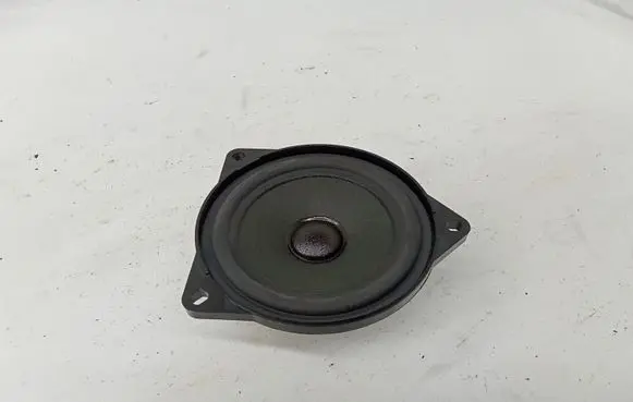 BMW 5 F10 F11 Parcel shelf speaker 9239183