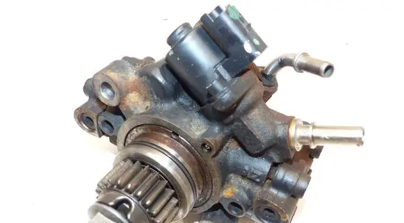 Renault Master III Fuel injection high pressure pump 167001930R (A73)