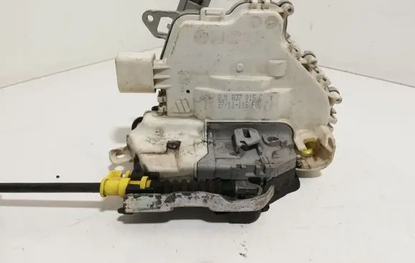 Audi A4 S4 B8 8K Front door lock 8J1837015C