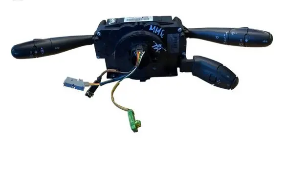 Wiper turn signal indicator stalk/switch