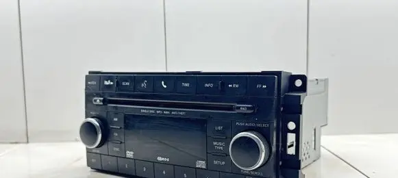 Jeep Compass Radio/CD/DVD/GPS head unit 05064955AE