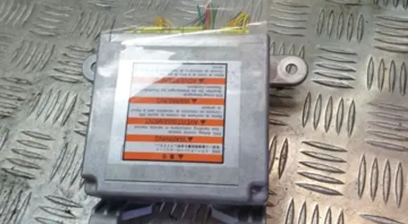 Subaru Outback Airbag control unit/module 98221AG170 1523008260