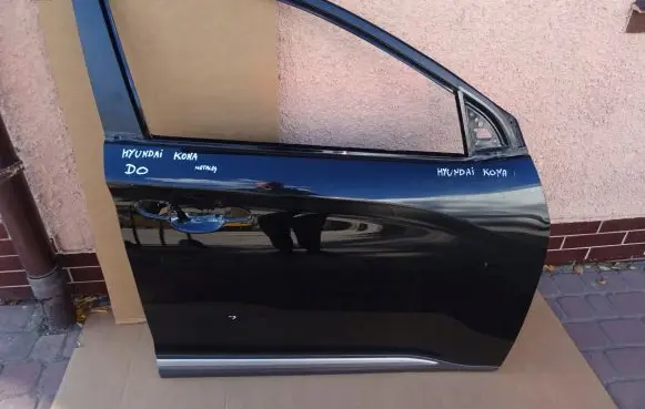 Hyundai Kona I Front door