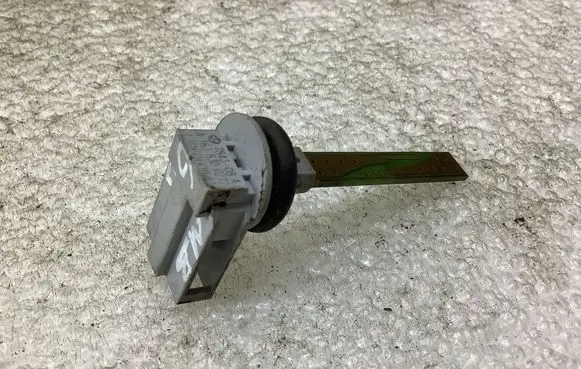 Mercedes-Benz GL X164 Interior temperature sensor A1638300272 784308A 1306060841