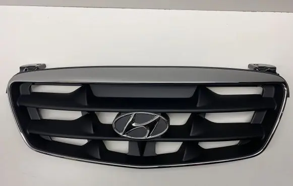 Hyundai Elantra Front bumper upper radiator grill 863502D220