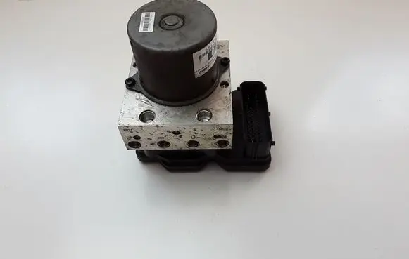 KIA Carens III ABS Pump 58910A4810