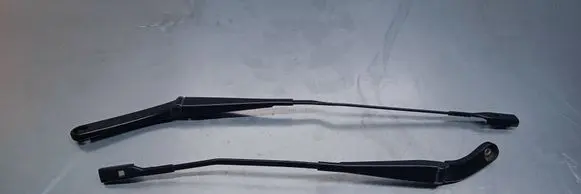 Audi S5 Front wiper blade arm 8T1955408A 8K1955407