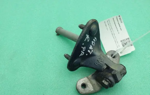 Porsche Panamera (970) Front door lower hinge 97053163001