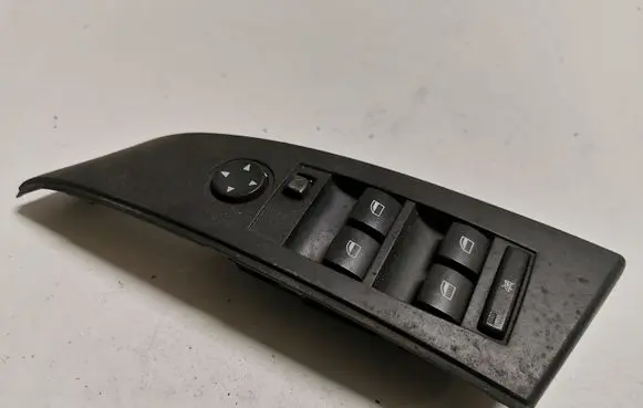 BMW 5 E60 E61 Electric window control switch 6951924