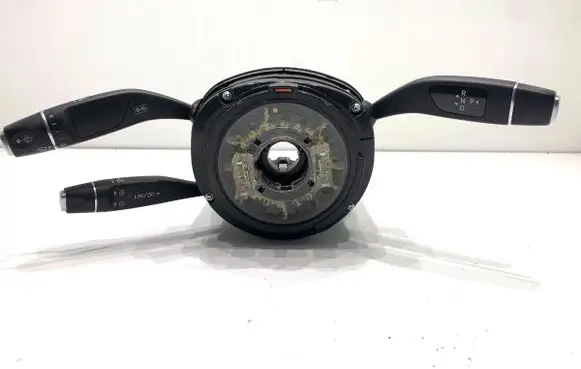 Mercedes-Benz CLA C117 X117 W117 Wiper turn signal indicator stalk/switch A2469001711