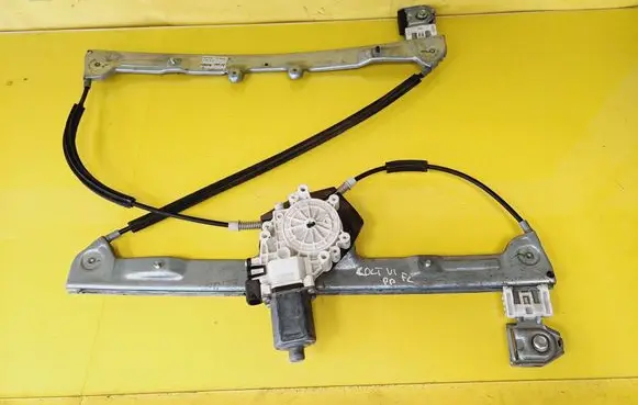Mitsubishi Colt Front door window regulator with motor 0130822207 5743A134