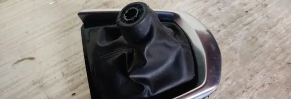 Mazda 2 Gear lever shifter trim leather/knob