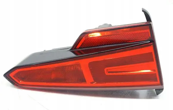 Audi A4 S4 B9 Tailgate rear/tail lights 8W5945075A