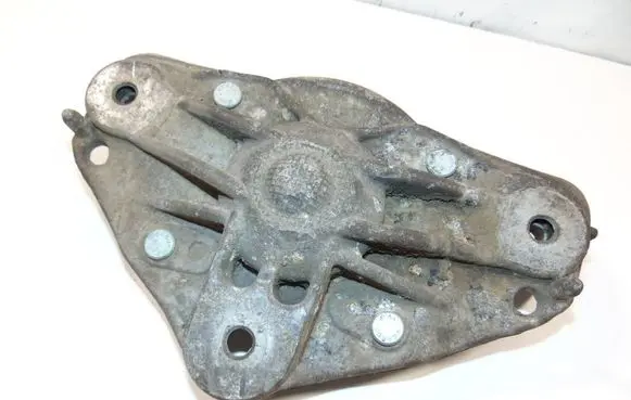 Volkswagen Touareg I Coil spring mount 7L0412391D