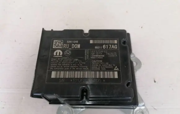 Chrysler Pacifica Airbag control unit/module 68211617AG 53411245