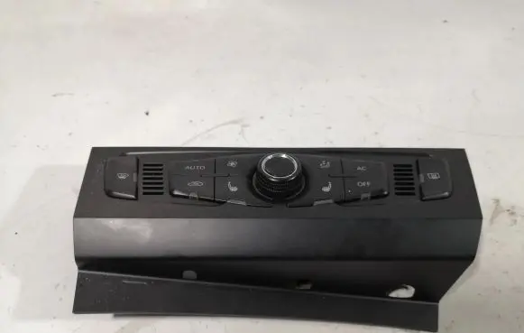 Audi A4 S4 B8 8K Climate control unit 8T1820043AA