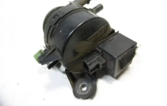 Jaguar S-Type Valve vacuum XW4E-9C915-AB