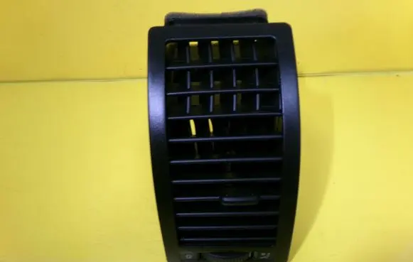 Dashboard side air vent grill/cover trim