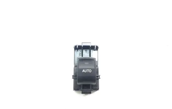 Toyota Auris E180 Electric window control switch 8481002140