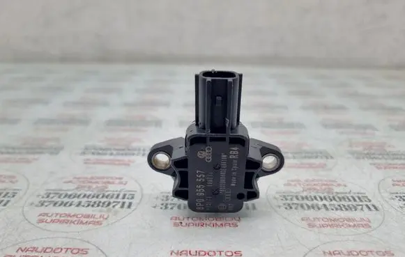 Seat Exeo (3R) Airbag deployment crash/impact sensor 8P0955557