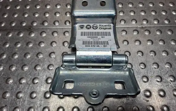 Citroen Jumper Rear door lower hinge S26336024 1388880080