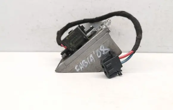 Skoda Fabia Mk2 (5J) Heater blower motor/fan resistor 6Q2907521B