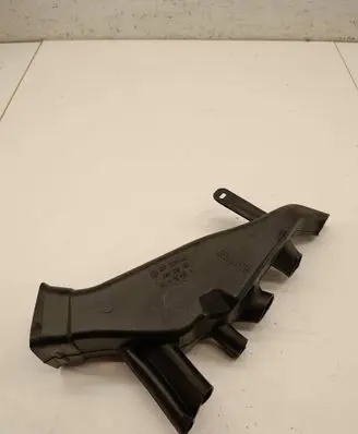 Volkswagen Golf Plus Cabin air duct channel 5M1819152