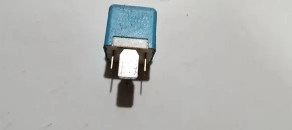 Toyota Prius (XW20) Other relay 9098704010 90987-04010