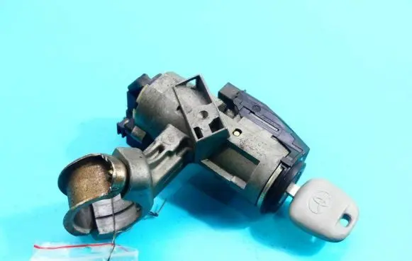 Toyota Corolla E120 E130 Ignition lock IMPRK1314560