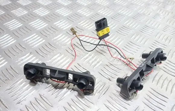 Peugeot 807 Steering wheel buttons/switches 