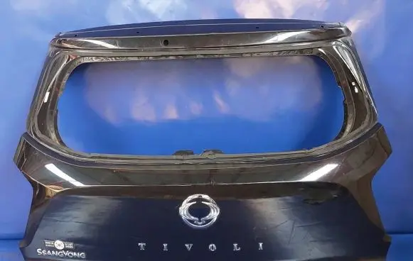 SsangYong Tivoli Tailgate/trunk/boot lid