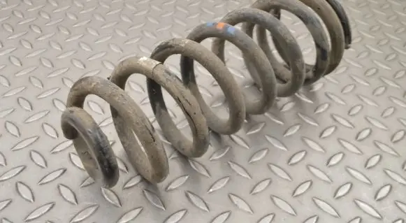 Jaguar XE Rear coil spring