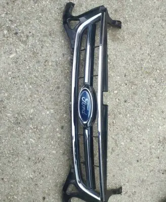 Ford Mondeo MK IV Front bumper upper radiator grill
