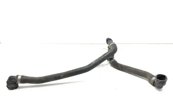 Mercedes-Benz Sprinter W907 W910 Engine coolant pipe/hose A9105012800