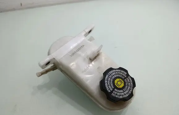Buick Encore GX I Brake fluid reservoir 0204850958