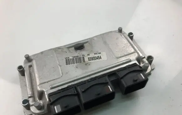 Peugeot 307 Engine control unit/module ECU 9657823980 0261207474