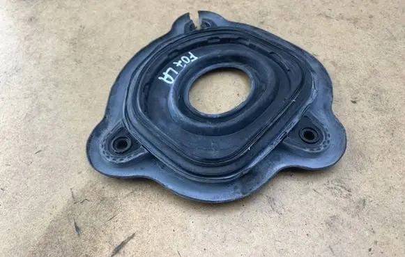Other engine bay part
