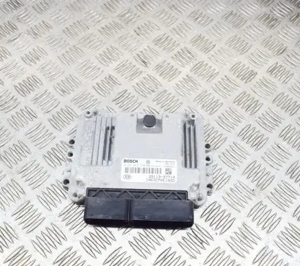 KIA Ceed Engine control unit/module 3911327710 0281013570