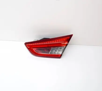 Maserati Ghibli Tailgate rear/tail lights 670004663 03552000