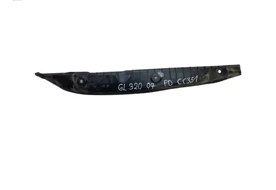 Mercedes-Benz GL X164 Fender end trim 1648890425