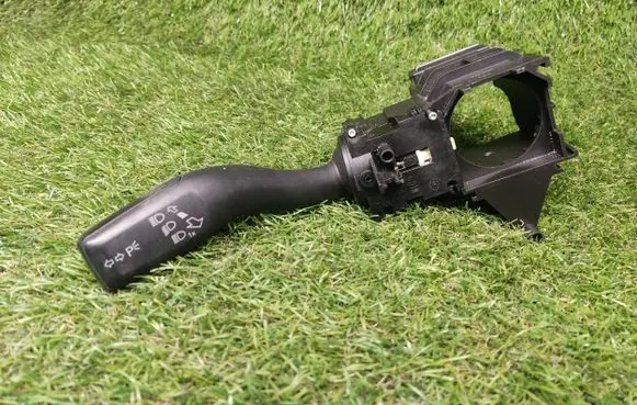 Audi Q7 4L Indicator stalk 4E0953513G