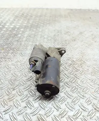 Volkswagen Touran I Starter motor