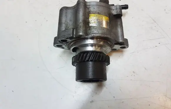 Toyota Land Cruiser (J100) Vacuum pump 2930067020