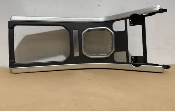 Land Rover Range Rover Evoque L538 Gear shifter surround trim plastic BJ32045A66AAW