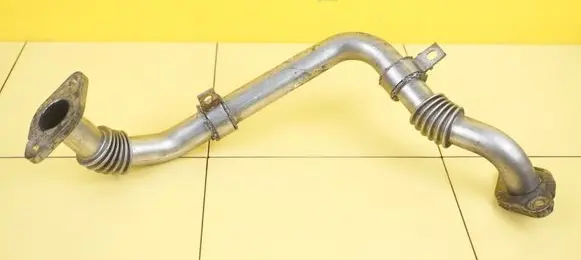 Volkswagen Crafter EGR valve line/pipe/hose 076131525D CEB