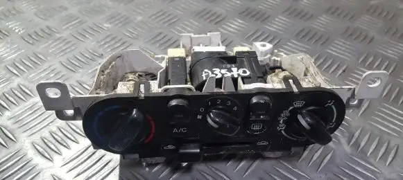 Mazda 323 F Climate control unit
