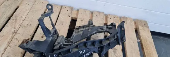Audi A5 8T 8F Headlight/headlamp mounting bracket 8T0805607L